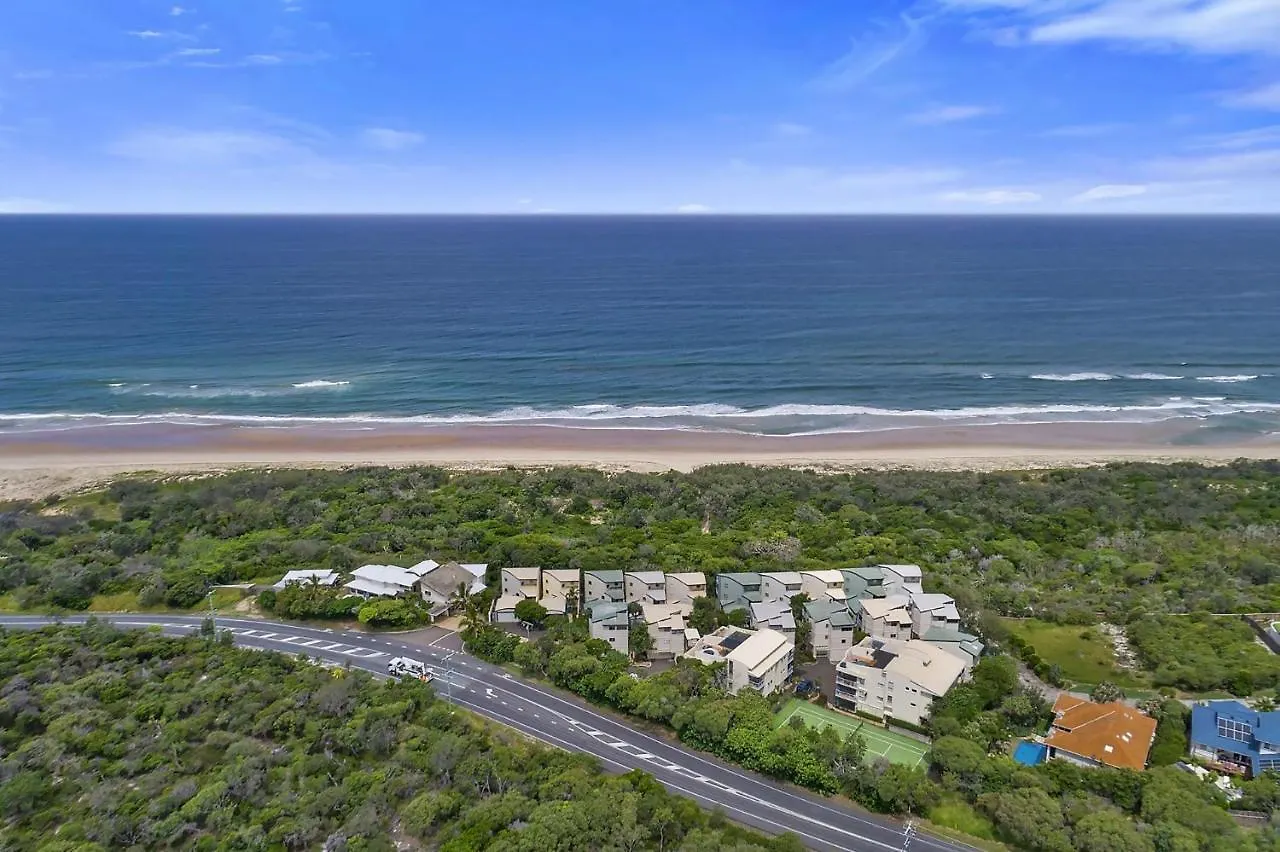 17 Castaways Cove David Low Way Castaways Beach Marcus Beach 0*,